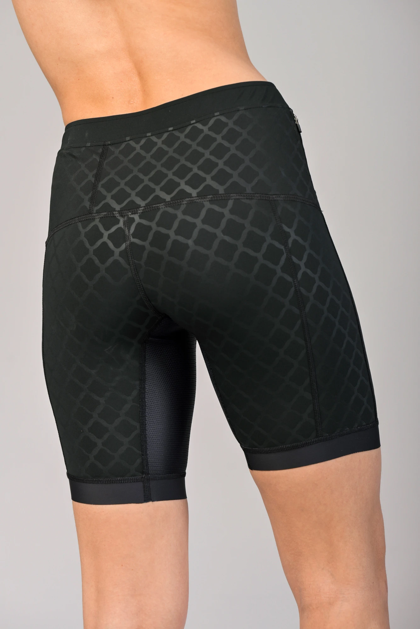 Short leggings with stabilizing tapes Shiny Black - Nessi Sportswear