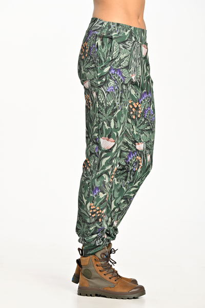 Insulated sweatpants limited edition Sage Forest