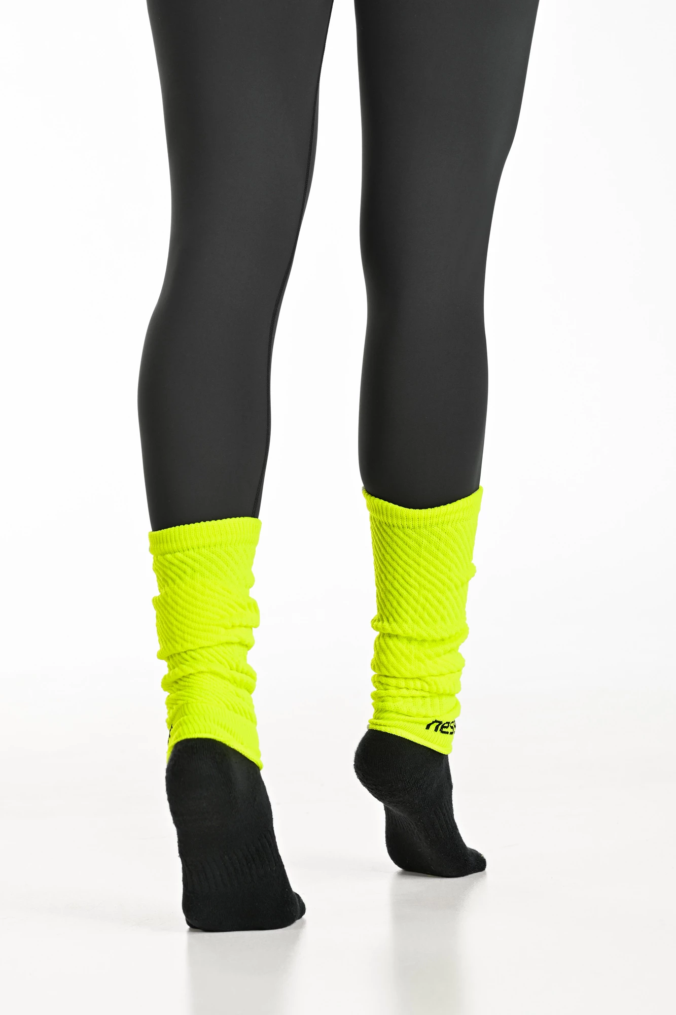 Women's leg warmers Neon Yellow - Nessi Sportswear
