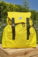 Women's sports backpack Yellow - packshot